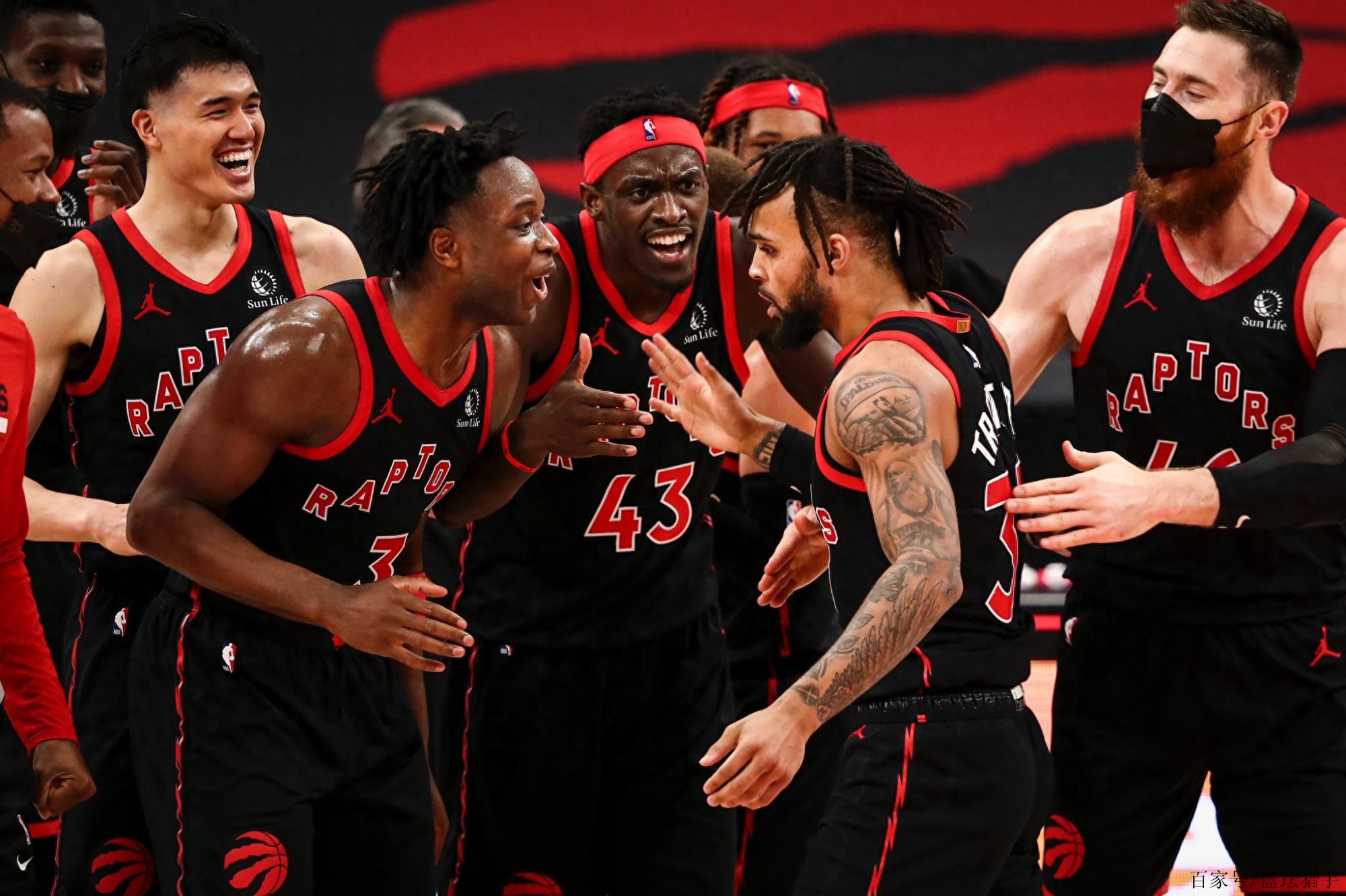 NBA常规赛：骑士队122-108轻取猛龙，米切尔和阿伦表现惊艳
