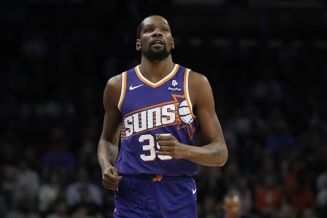 nba球员的豪宅和豪车_NBA球员土豪_nba土豪线
