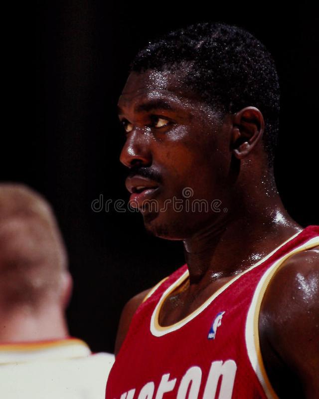 NBA投科比_科比投篮简笔画教程_科比投篮集锦