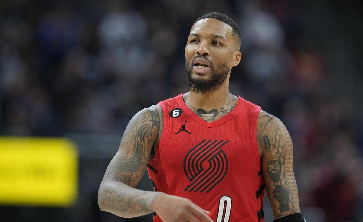 NBA球员代言的球鞋_nba球星代言球鞋_球鞋代言人