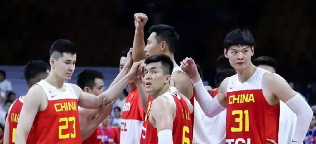 沈梓捷遗憾落选中国男篮世界杯12人名单，五后卫三中锋阵容引担忧