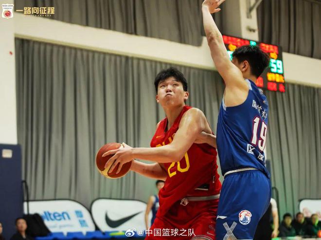 胡明轩世界杯_胡明轩国际赛_胡明轩夺冠