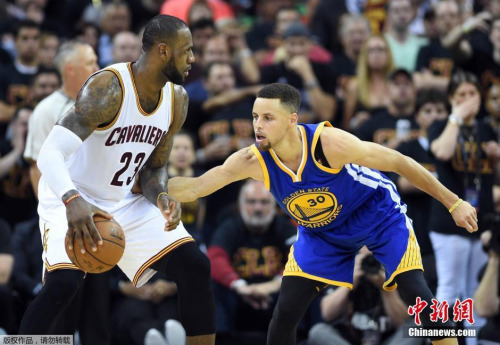 NBA总决赛抢七战：库里与詹姆斯的王中王之战即将上演