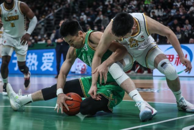 CBA第三阶段常规赛3月6日开战，六大豪强争夺总冠军，季后赛名额竞争激烈