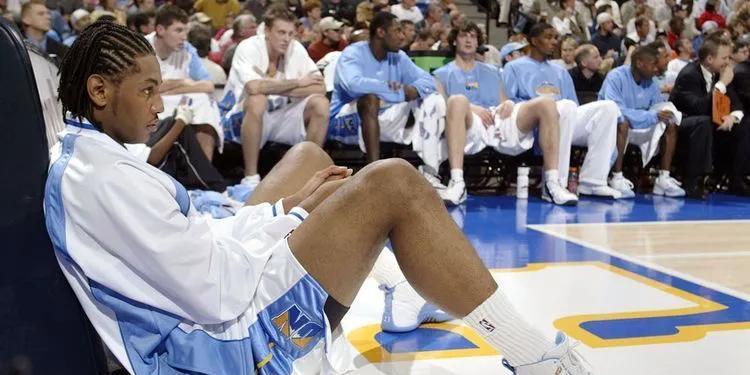 现役nba球员身高最高的是谁_nba高个球员_nba现役球员谁最高