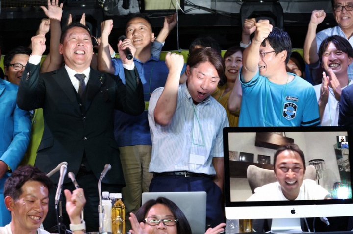 偶像杯男世界冠军是谁_男偶像世界杯_男偶像排名