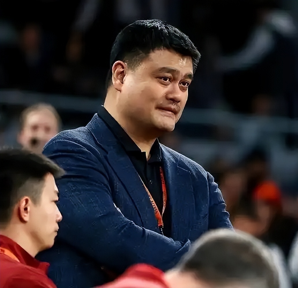 球员有谁_球员有NBA总冠军奖杯给球队_NBA球员有多少
