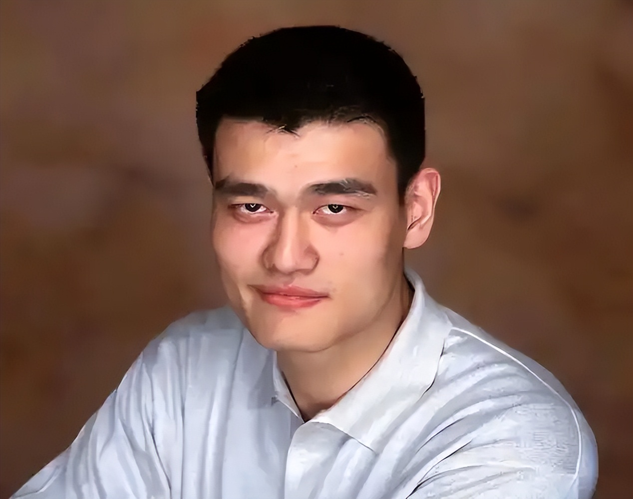NBA球员有多少_球员有NBA总冠军奖杯给球队_球员有谁