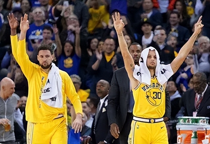球队照片动画_NBA球队的照片_球队照片墙