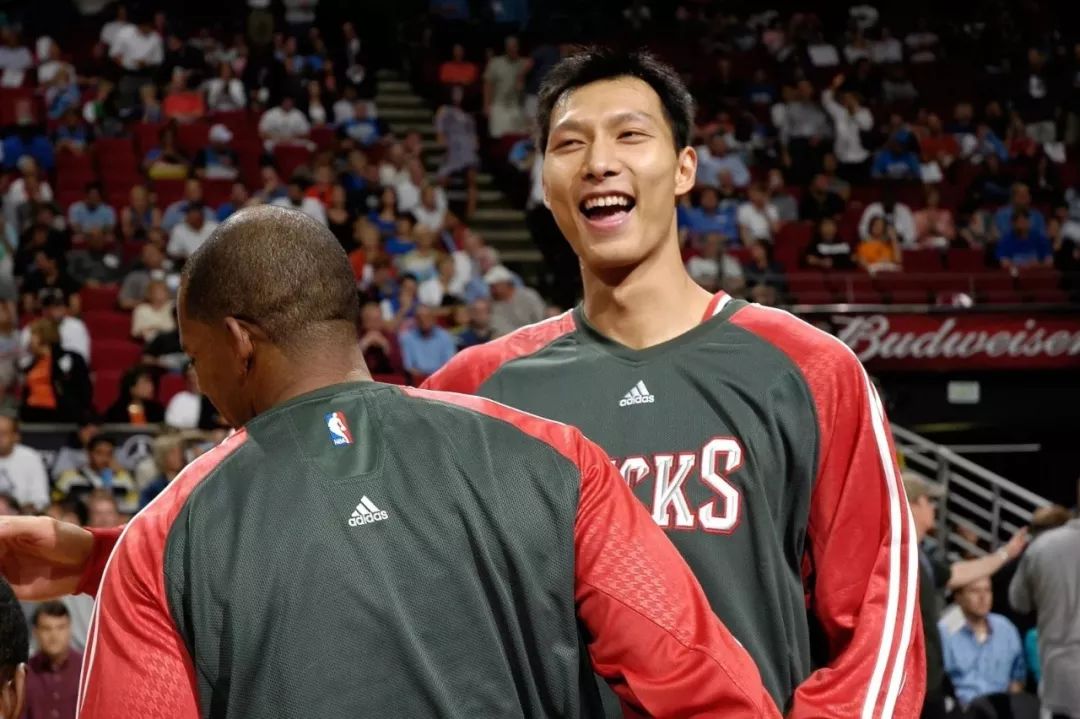 易建联nba是首发吗_nba的易建联_易建联NBA首发