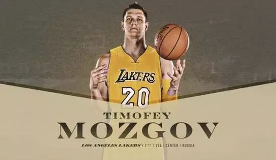 易建联NBA首发_易建联第一场nba比赛_易建联nba首场比赛