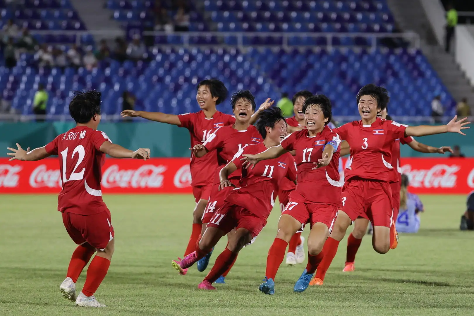 朝鲜世界杯决赛_朝鲜2022世界杯_朝鲜世界杯2