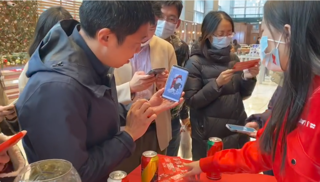 百威杯子_世界杯百威啤酒限量版_百威 世界杯