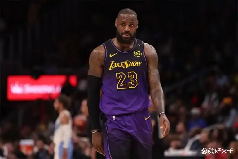 詹姆斯湖人壁纸_詹姆斯湖人nba篮球_nba湖人詹姆斯