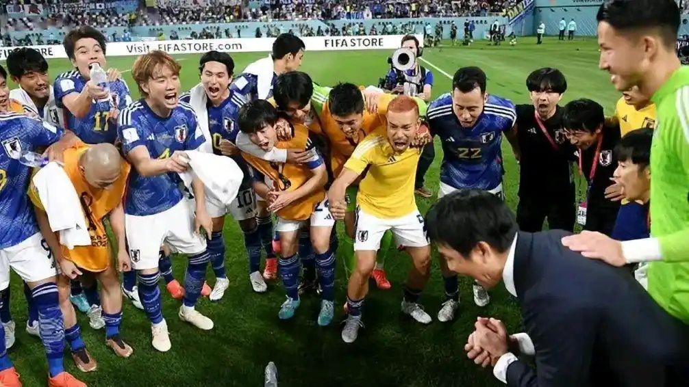 世界杯 国人_国际杯世界杯冠军_世界国际比赛