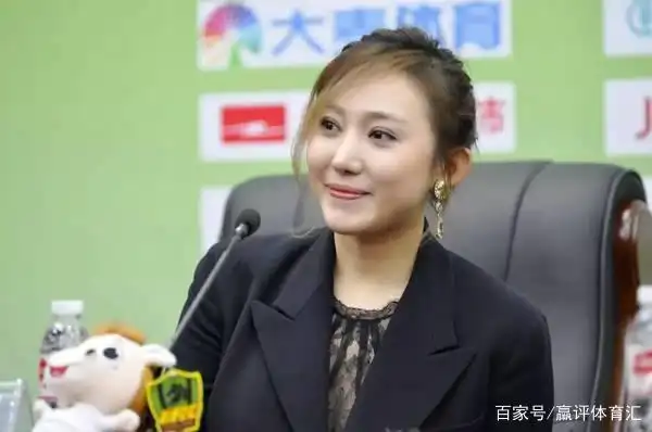 贵州超级联赛美女老板文筱婷与CBA最美老板娘吴迪：中国体育界的两位魅力女性