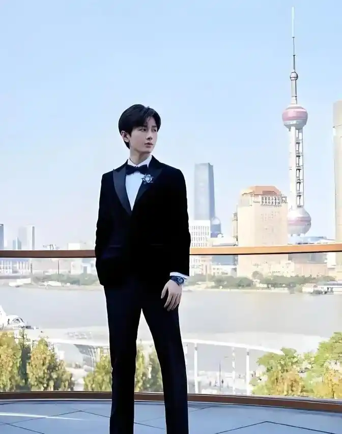 世界杯男模_世界男模比赛_男模冠军
