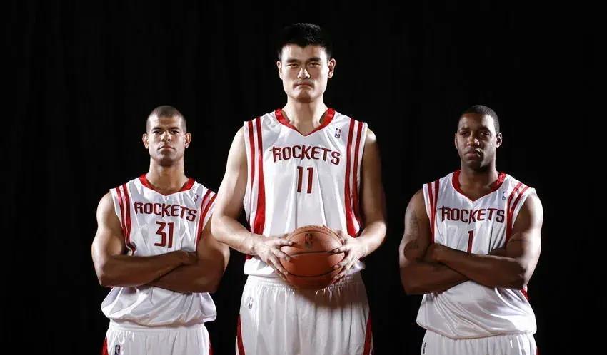易建联nba最高得分视频集锦_易建联nba总得分_易建联nba得分