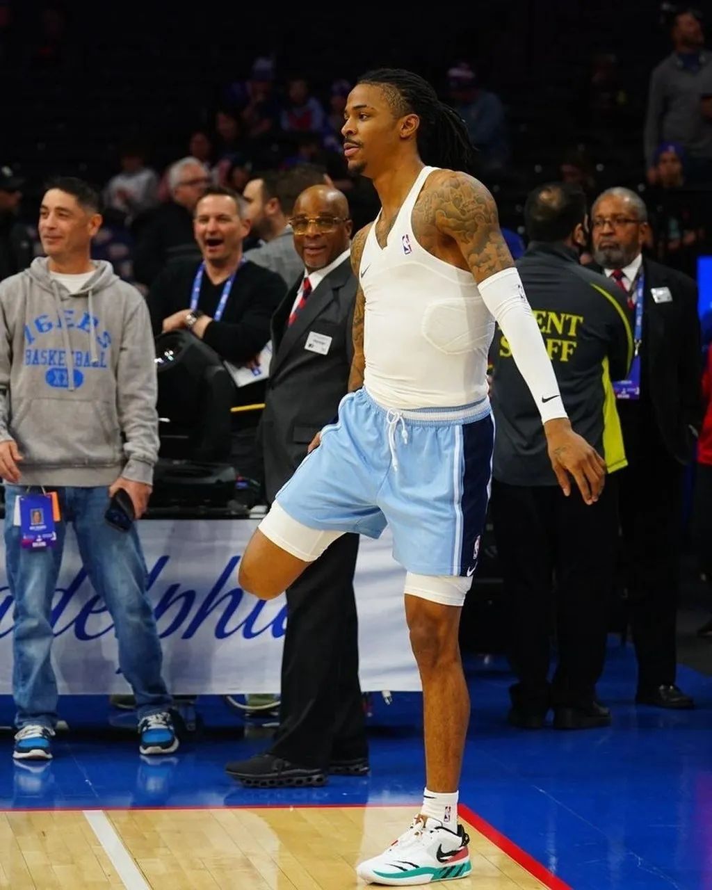 nba 上脚_脚上有脚气怎么办_脚上长了一个硬硬的凸起