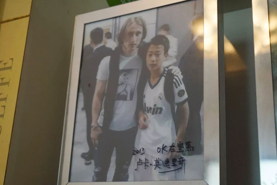 西甲足球俱乐部老板_西甲足球俱乐部队徽_西甲足球俱乐部