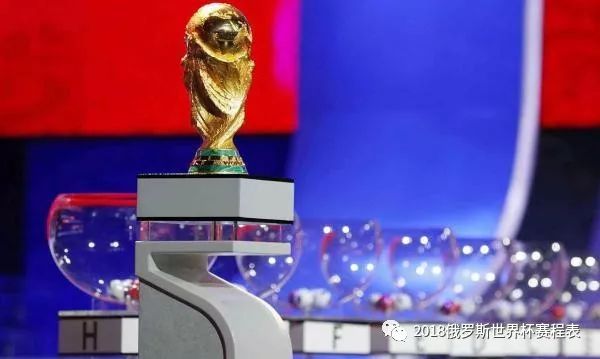 世界以阻止普京卖萌了_世界杯对普京_世界硬汉普京