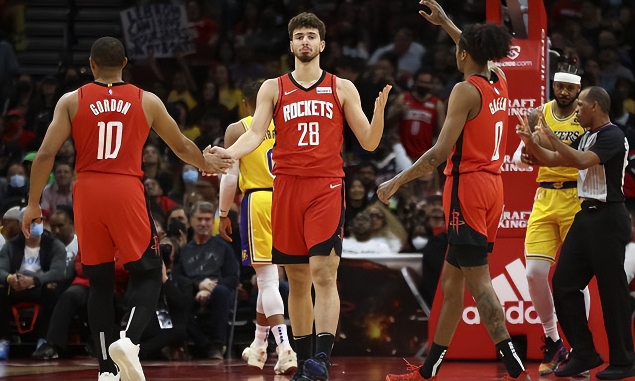 马刺vs勇士揭幕战_nba马刺勇士比分_马刺vs勇士视频直播