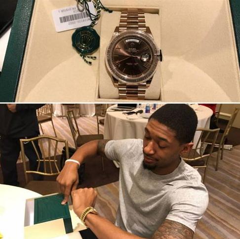 NBA球星金项链_nba球星戴的金项链_金项链球员