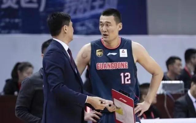 CBA球员身体_球员身体超过16岁怎么办_球员身体状态被评估