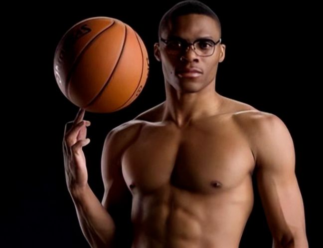 线条肌肉和块状肌肉哪个好_线条肌肉怎么练_NBA肌肉线条