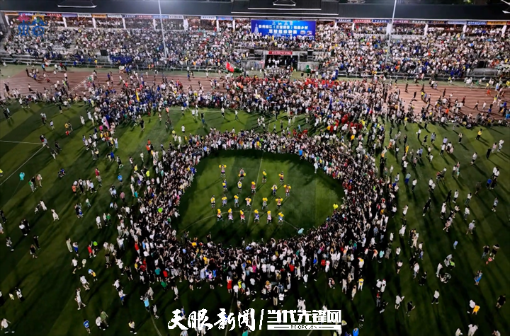 贵州村超获国际足坛传奇球星欧文点赞，黄健翔、冯潇霆等大咖纷纷支持