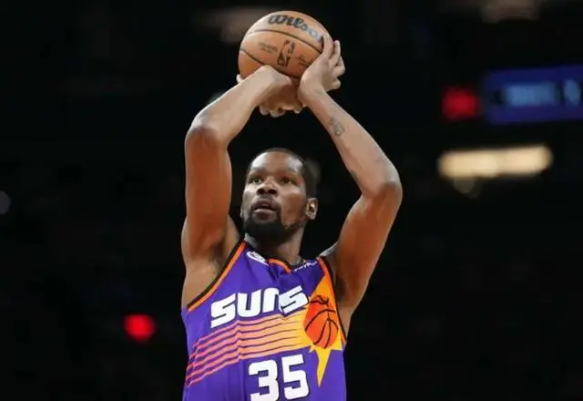 中锋罚球线战术_中锋罚球线策应战术_nba联盟中锋技术罚球都有谁