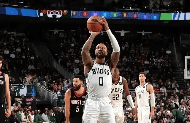 中锋罚球线战术_中锋罚球线策应战术_nba联盟中锋技术罚球都有谁