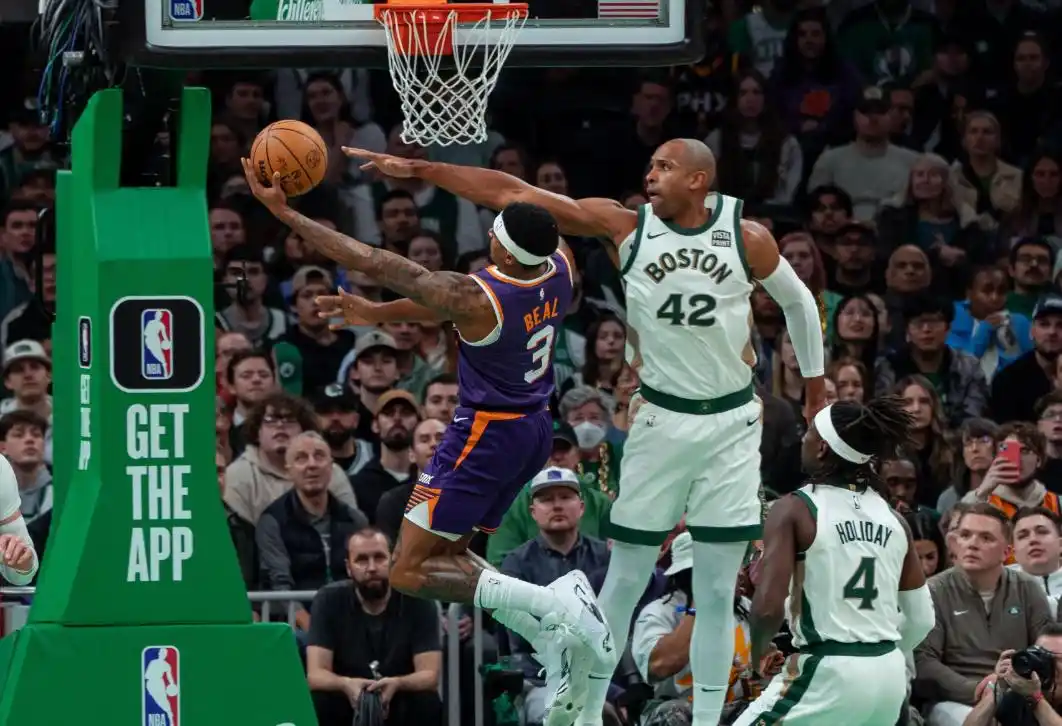 拉金黄色的屎是怎么回事_拉金NBA_NBA拉金