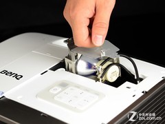 世界杯蜘蛛侠两不误 明基W1400投影首测
