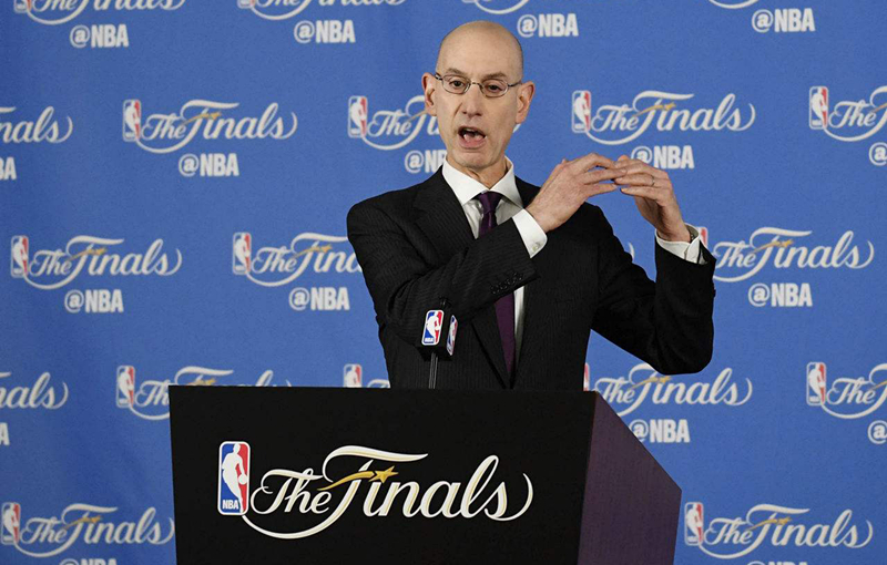 垫脚NBA_垫脚石是什么意思_垫脚nba球员